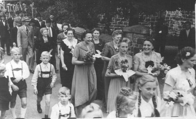 Das 1. Schützenfest nach dem II. Weltkrieg 1948. Schützenkönig war Werner Lammers.