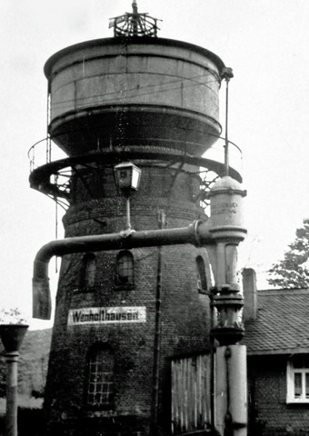 Bild 5: Wasserturm im Bahnhof Wenholthausen 